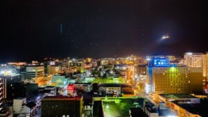 フォーポイントバイシェラトン函館の夜景バーからの景観です。