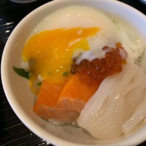 フォーポイントバイシェラトン函館の海鮮。