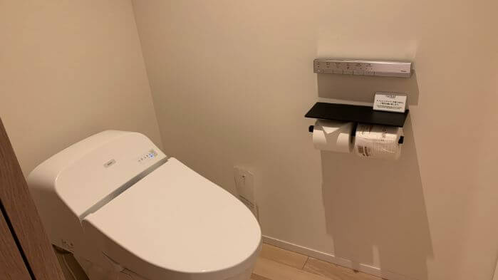 フェアフィールドバイマリオット岐阜清流里山公園の客室内のトイレ。
