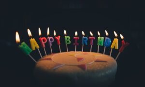マリオットボンヴォイのプラチナエリートをお得に維持する方法とは?マリオットからのお誕生日プレゼントです!