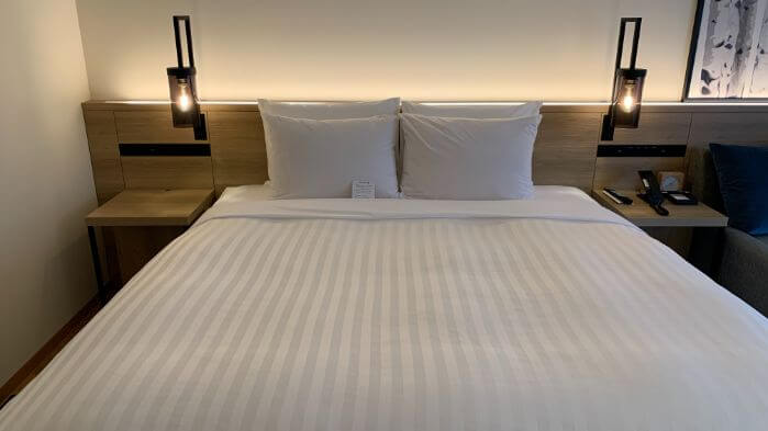 フェアフィールドバイマリオット札幌の客室のベッドです。