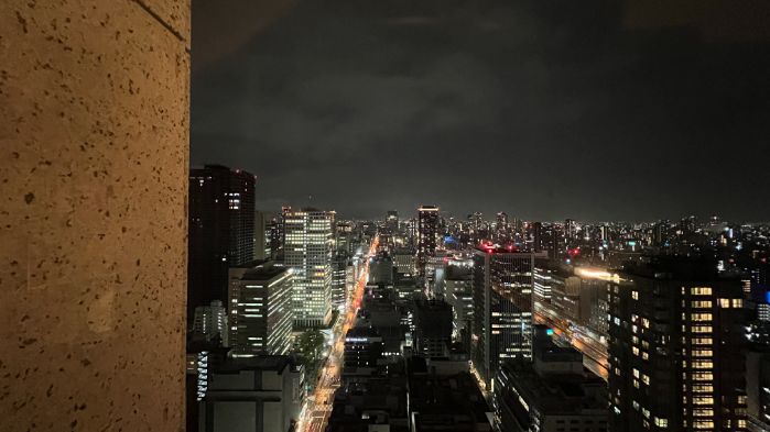 セントレジス大阪の客室からの景色