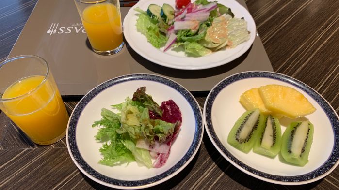 横浜ベイシェラトンのプラチナ特典の朝食です。