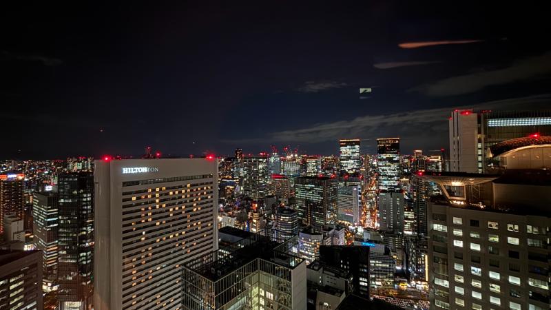 大阪ステーションホテル客室からの夜景