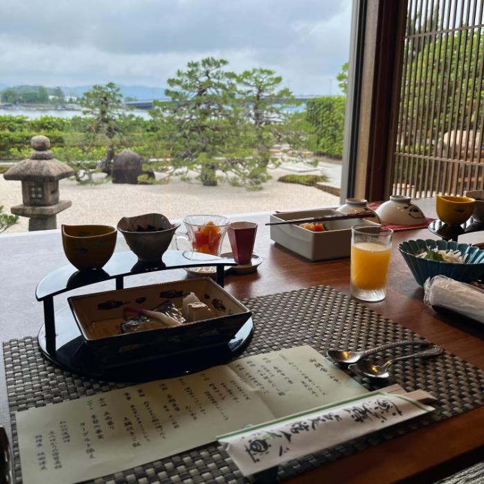 皆美館【島根松江しんじ湖温泉】｜朝食