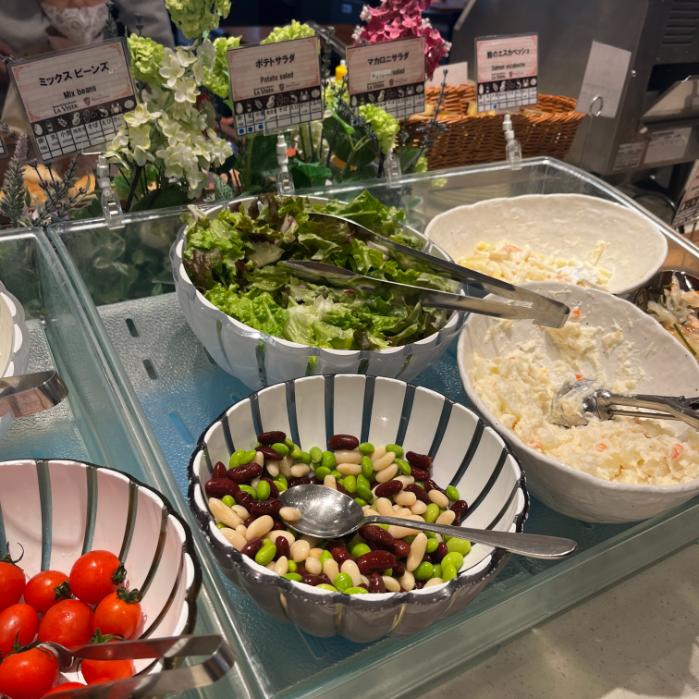 天然温泉 紫雲（しうん）の湯ラビスタ富良野ヒルズ｜朝食