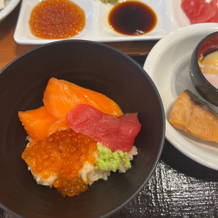 天然温泉 紫雲（しうん）の湯ラビスタ富良野ヒルズ｜朝食