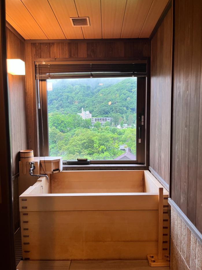 定山渓ゆらく草庵|客室